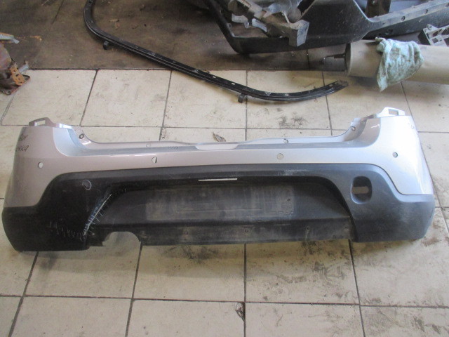 Бампер задний Renault Sandero  2009-2014 на Renault Sandero 