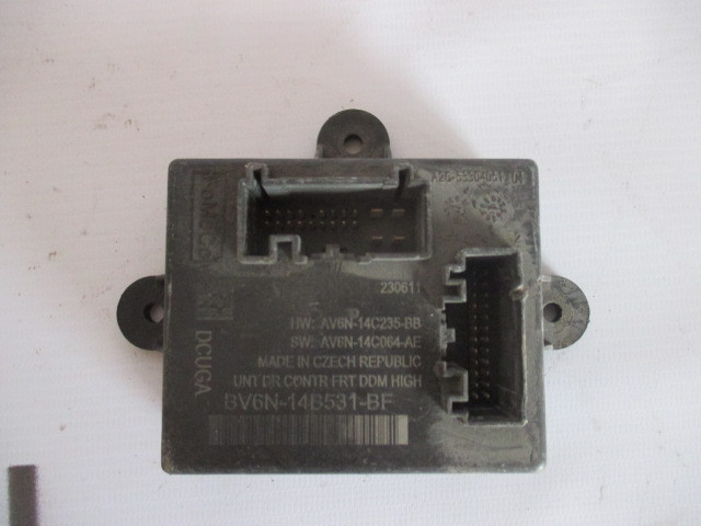 Блок комфорта Ford Focus 3 2011-2015       BV6N14B531BF на Ford Focus 3