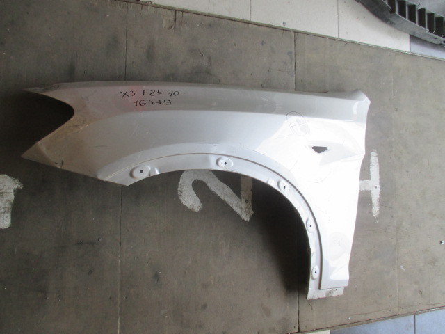Крыло переднее левое BMW X3 (F25) 2010-2014 на BMW X3 (F25)