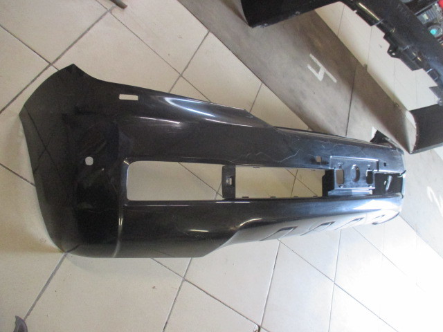 Бампер передний Toyota Land Cruiser 200 2007-2012 на Toyota Land Cruiser 200