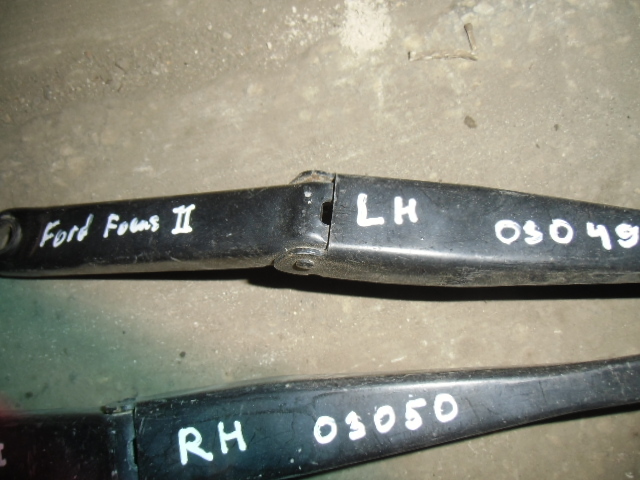 Поводок стеклоочистителя передний правый Ford Focus 2 2005-2008 на Ford Focus 2