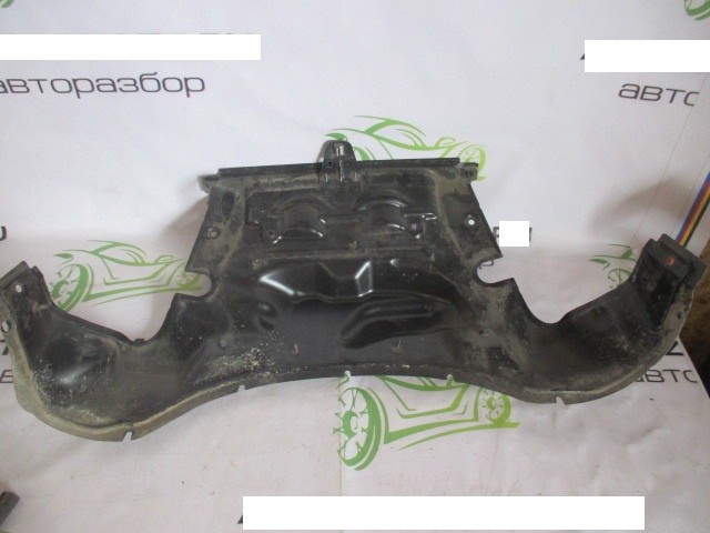 Защита двигателя Porsche Cayenne 955 2002-2007 7L5819523C на Porsche Cayenne 955