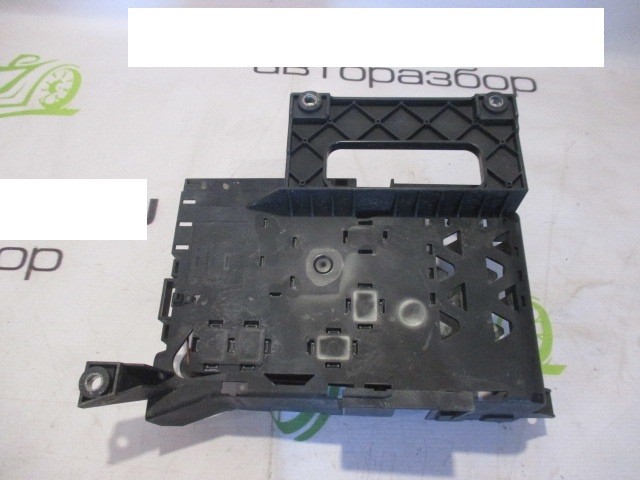 Блок предохранителей Porsche Cayenne 955 2002-2007 на Porsche Cayenne 955