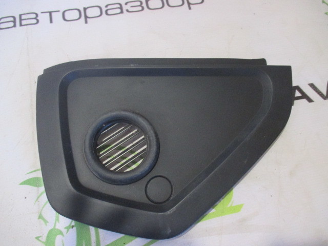 Накладка торпеды боковая правая  Porsche Cayenne 955 2002-2007 на Porsche Cayenne 955