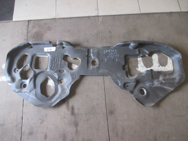 Шумоизоляция Porsche Cayenne 955 2002-2007 7L0863925G, 7L5864895J на Porsche Cayenne 955