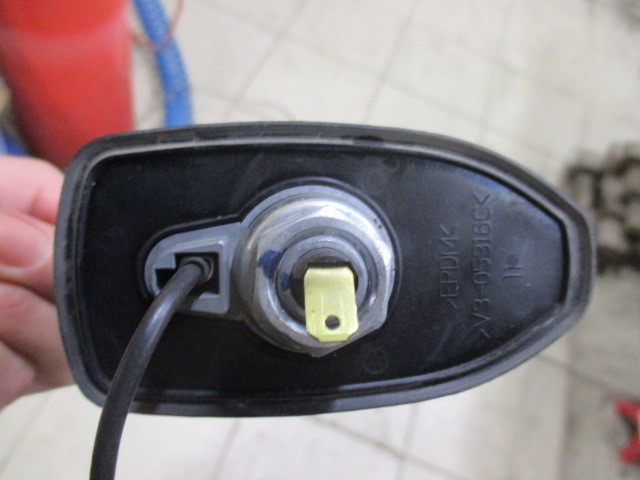 Антенна Kia Ceed (ED) 2006-2012 на Kia Ceed (ED)