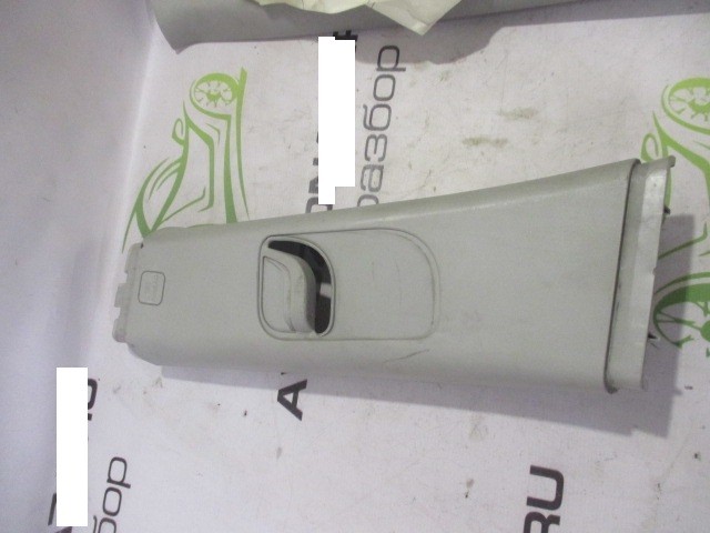 Обшивка стойки Nissan Qashqai J10 2006-2010 на Nissan Qashqai J10