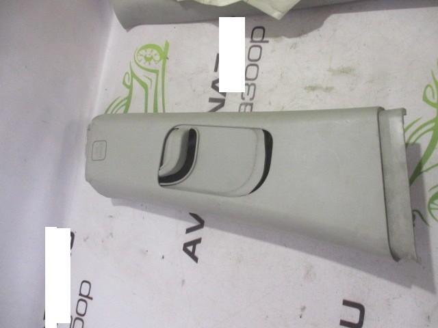 Обшивка стойки Nissan Qashqai J10 2006-2010 на Nissan Qashqai J10