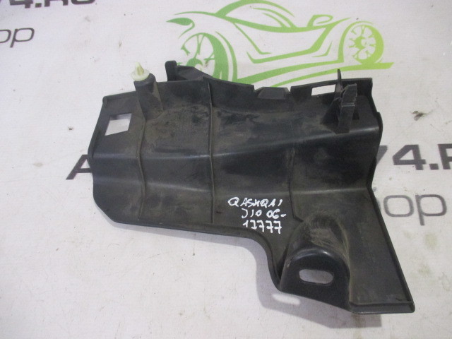 Накладка внутренняя порога передняя правая Nissan Qashqai J10 2006-2010 66900JD900 на Nissan Qashqai J10
