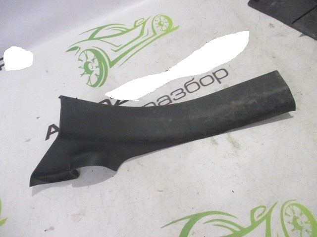 Накладка порога (внутренняя) Nissan Qashqai J10 2006-2010 769B7JD000 на Nissan Qashqai J10