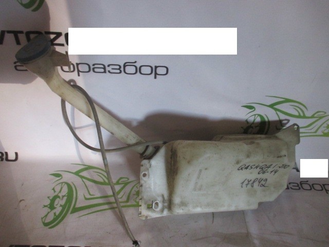 Бачок омывателя Nissan Qashqai J10 2006-2010 на Nissan Qashqai J10