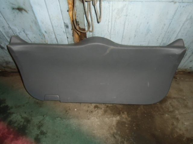 Обшивка двери багажника Suzuki SX4 (Classic) 2006-2009 на Suzuki SX4 (Classic)