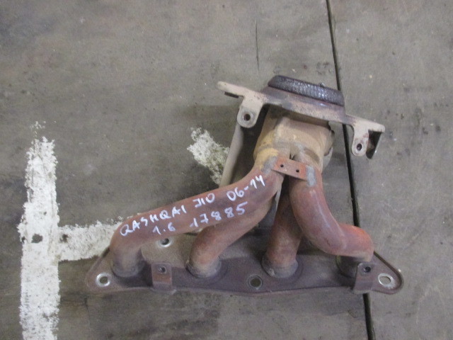 Коллектор выпускной Nissan Qashqai J10 2006-2010 на Nissan Qashqai J10