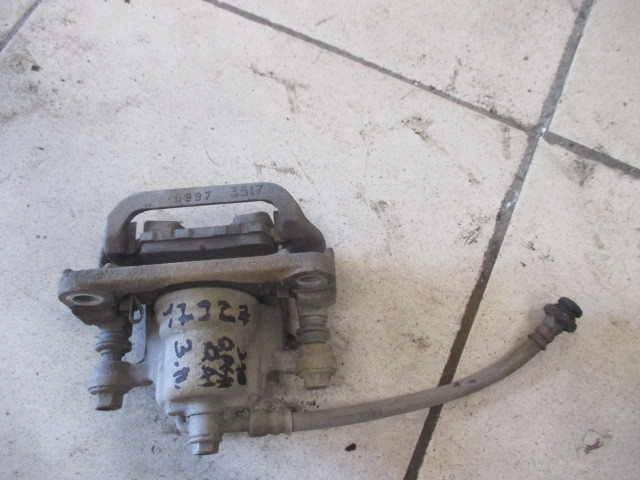 Суппорт задний правый Nissan Qashqai J10 2006-2010 на Nissan Qashqai J10