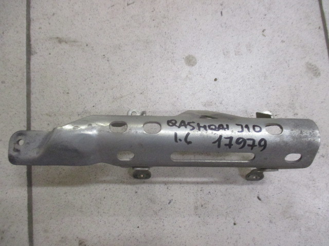 Кожух топливной рампы Nissan Qashqai J10 2006-2010 на Nissan Qashqai J10