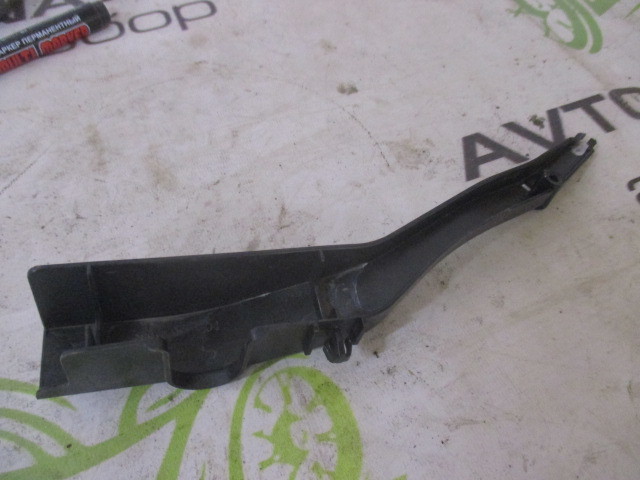 Кожух замка капота Lexus RX 3 2009-2012 на Lexus RX 3