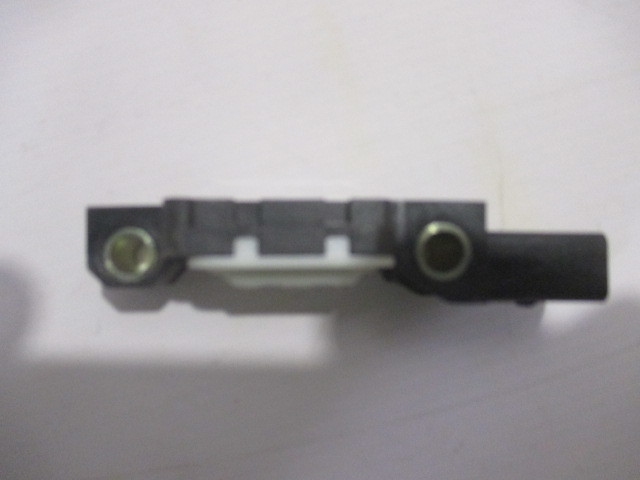 Датчик AIR BAG Porsche Cayenne 955 2002-2007 на Porsche Cayenne 955