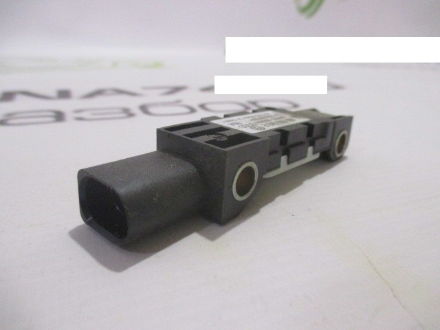 Датчик AIR BAG Porsche Cayenne 955 2002-2007 на Porsche Cayenne 955
