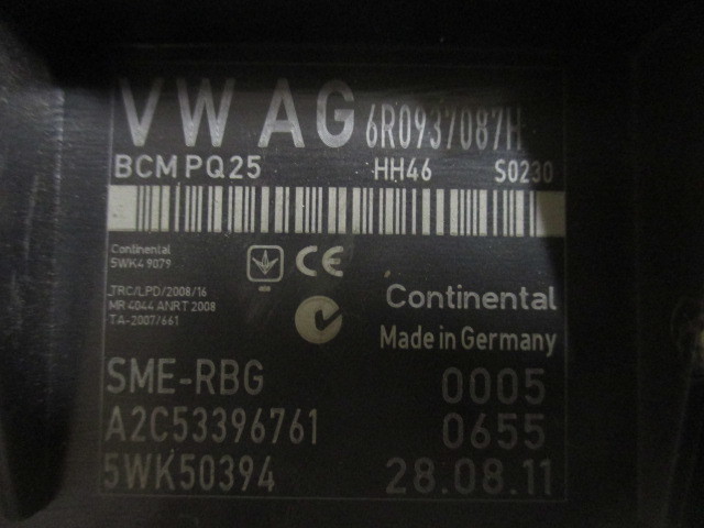 Блок комфорта Volkswagen Polo V 2009-2015     6R0937087H на Volkswagen Polo V