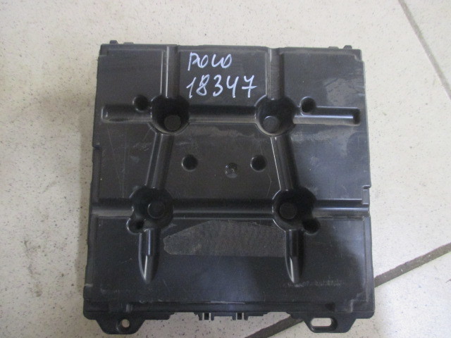 Блок комфорта Volkswagen Polo V 2009-2015     6R0937087H на Volkswagen Polo V