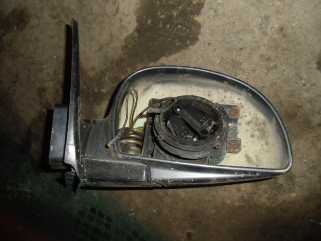 Зеркало правое электрическое Hyundai Elantra III (XD) 2000-2003 на Hyundai Elantra III (XD)