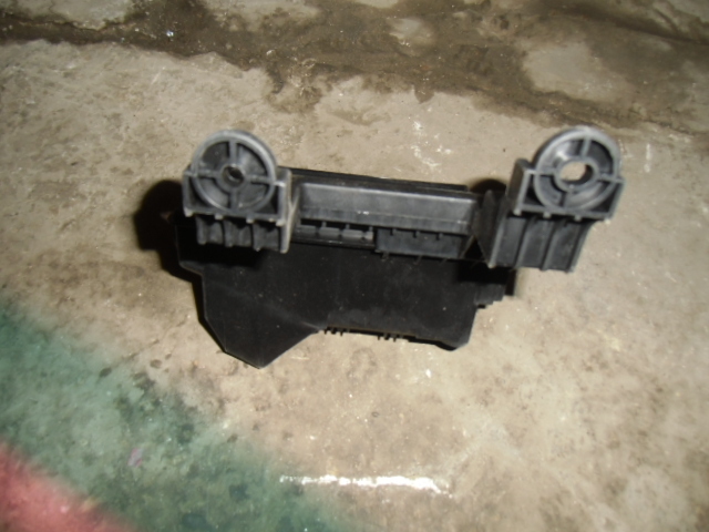 Блок предохранителей Nissan Almera Classic  (N17) 2006-2013 на Nissan Almera Classic  (N17)