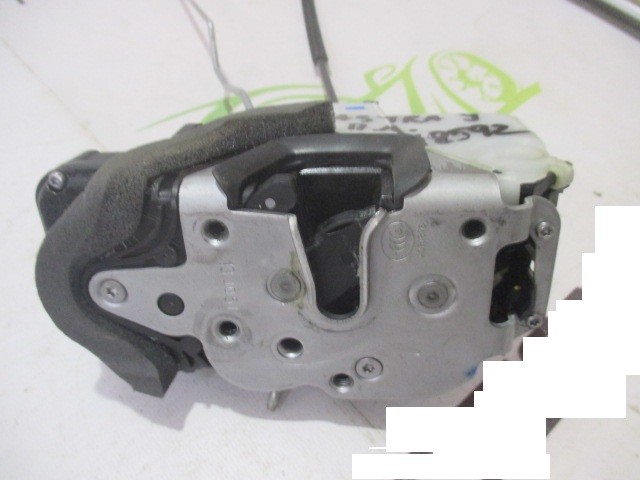 Замок двери передней левой Opel Astra J 2009-2015 на Opel Astra J