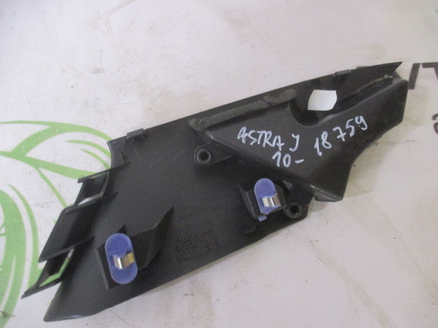 Накладка торпеды правая Opel Astra J 2009-2015 13259131 на Opel Astra J