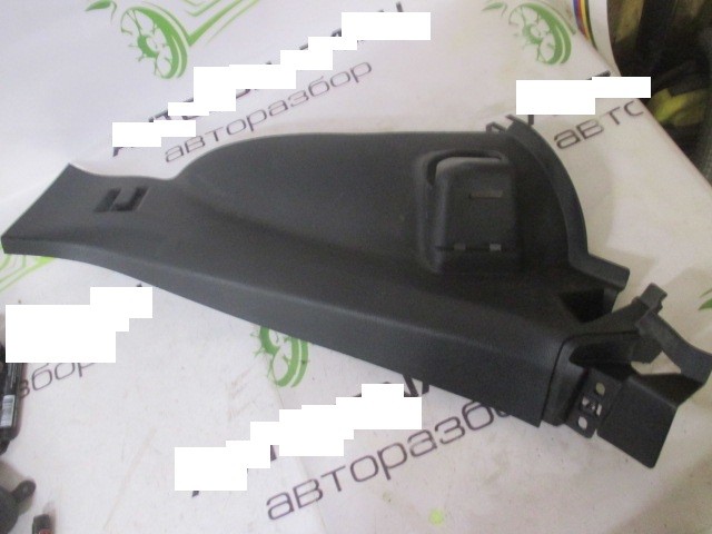 Обшивка стойки Opel Astra J 2009-2015 на Opel Astra J