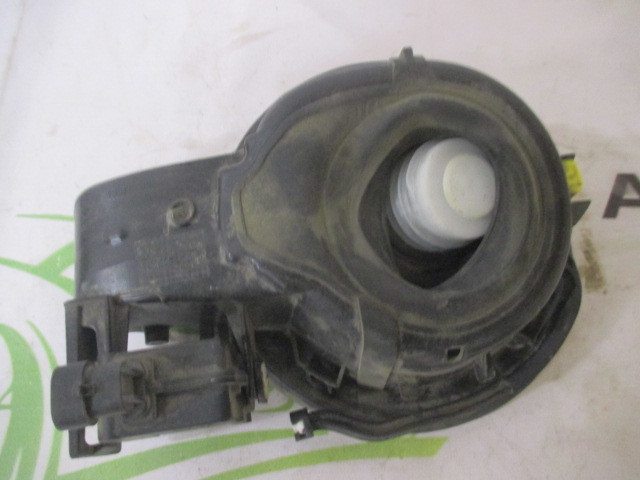 Лючок бензобака Opel Astra J 2009-2015 на Opel Astra J