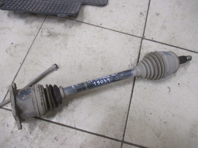Полуось задняя Suzuki Grand Vitara  2005-2008 на Suzuki Grand Vitara 
