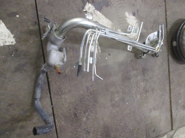 Патрубок Suzuki Grand Vitara  2005-2008 на Suzuki Grand Vitara 