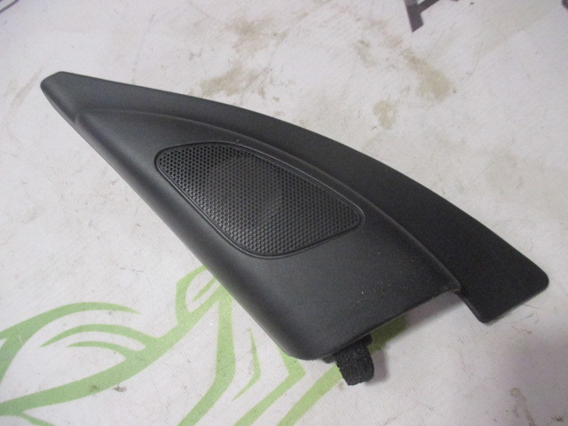 Накладка переднего крыла левого Suzuki Grand Vitara  2005-2008 на Suzuki Grand Vitara 