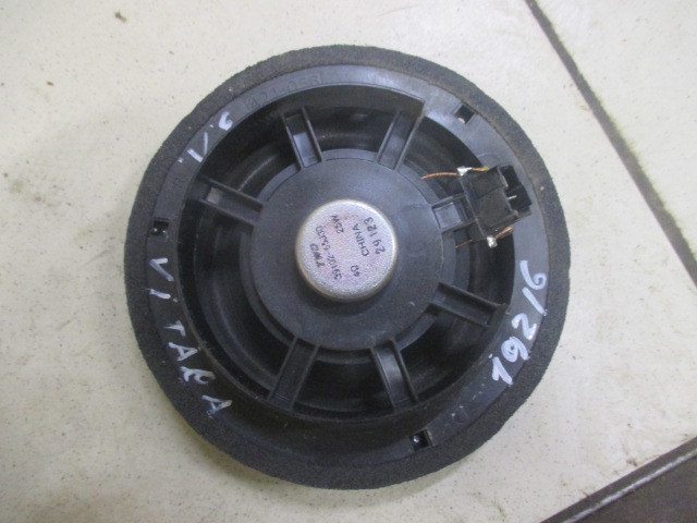 Динамик Suzuki Grand Vitara  2005-2008 на Suzuki Grand Vitara 