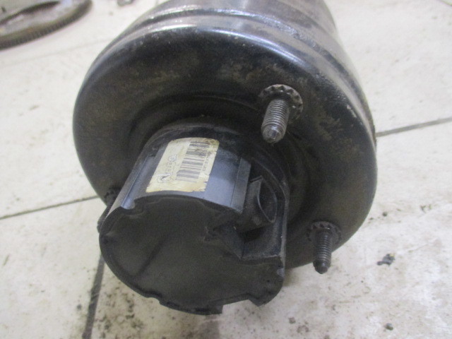Стойка амортизатора передний Mercedes-Benz E-Class W211,S211 2002-2006 на Mercedes-Benz E-Class W211,S211