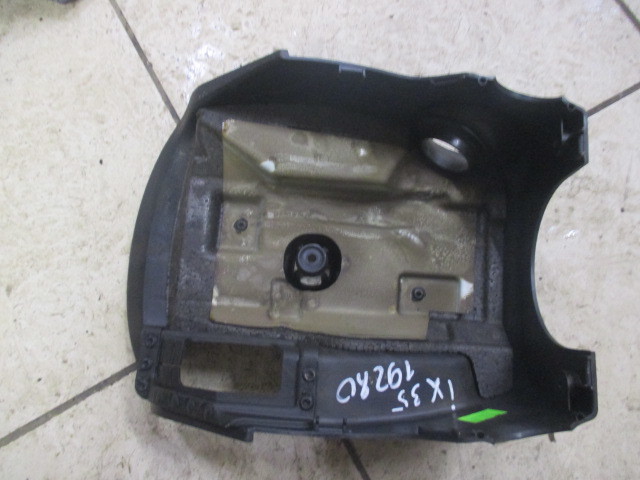 Кожух рулевой колонки нижний Hyundai ix35  2010-2015 на Hyundai ix35 