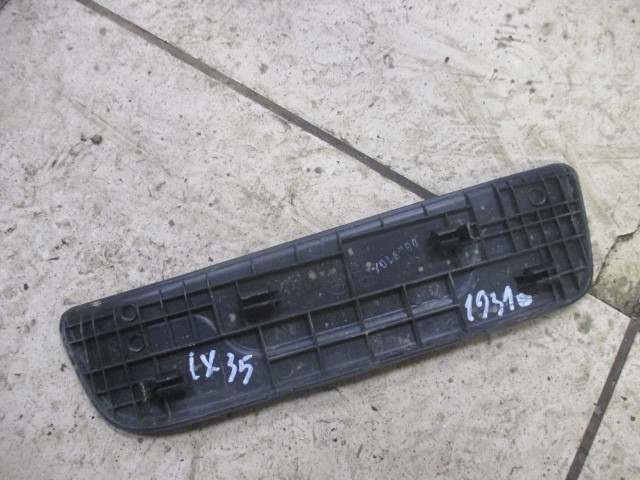 Накладка порога (внутренняя) задняя правая  Hyundai ix35  2010-2015 85889-2y000 на Hyundai ix35 