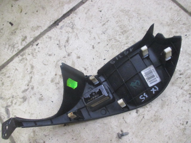 КнопкаHyundai ix35  2010-2015 на Hyundai ix35 