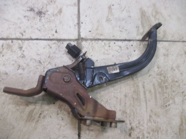 Педаль тормоза Hyundai ix35  2010-2015 на Hyundai ix35 