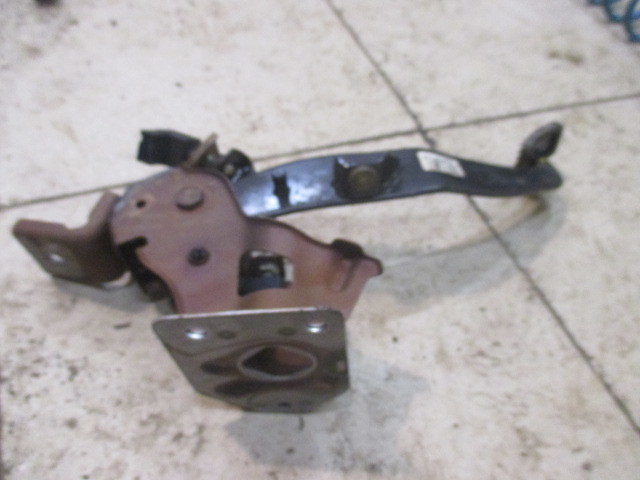 Педаль сцепления Hyundai ix35  2010-2015 на Hyundai ix35 