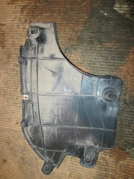 Защита антигравийная Toyota RAV 4  (CA40) 2012-2015 на Toyota RAV 4  (CA40)