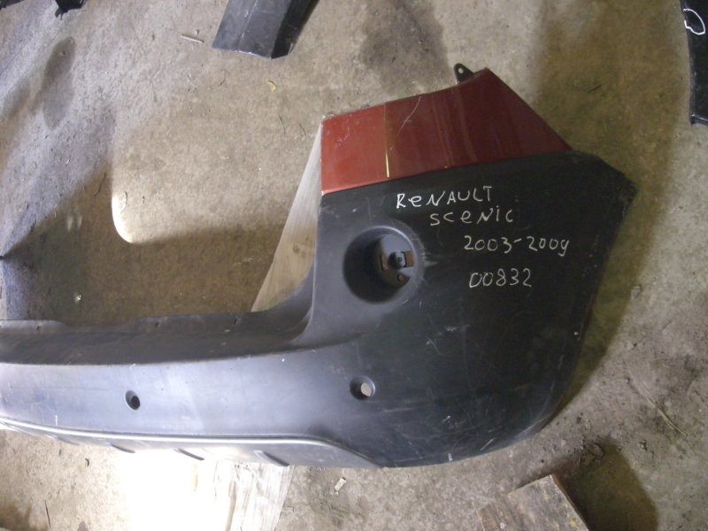 Бампер задний Renault Scenic 2 2003-2006 на Renault Scenic 2