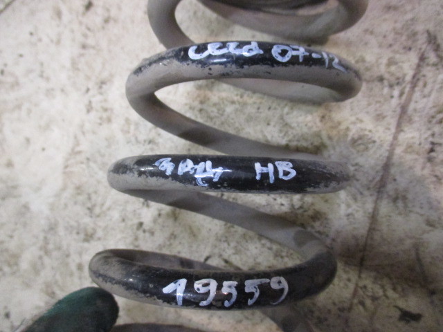 Пружина задняя правая Kia Ceed (ED) 2006-2012 на Kia Ceed (ED)