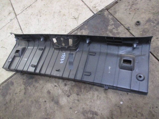 Обшивка багажника Kia Ceed (ED) 2006-2012 на Kia Ceed (ED)