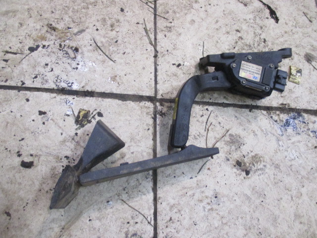 Педаль газа Hyundai ix35  2010-2015 на Hyundai ix35 