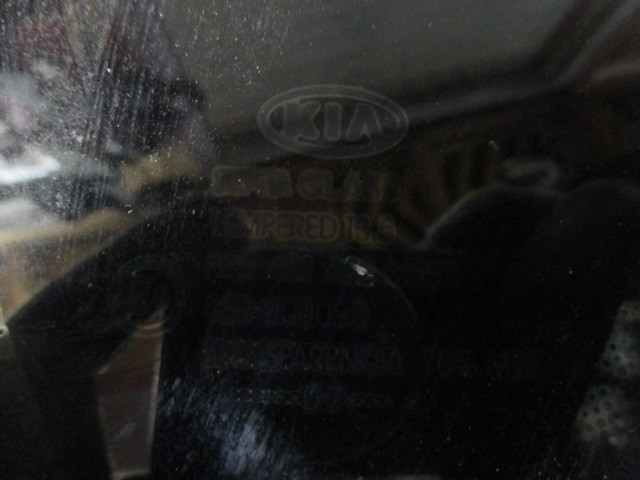 Стекло двери задней правой Kia Ceed (ED) 2006-2012 форточка на Kia Ceed (ED)