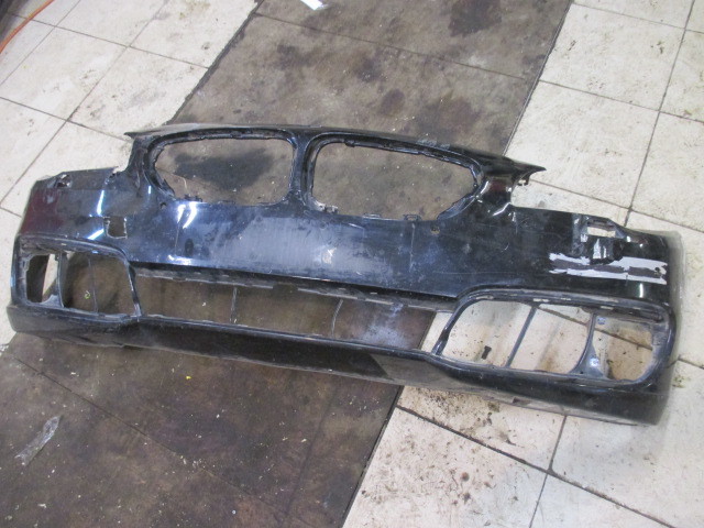 Бампер передний BMW 5-Series(F10,F11,F07) 2009-2013 на BMW 5-Series(F10,F11,F07)
