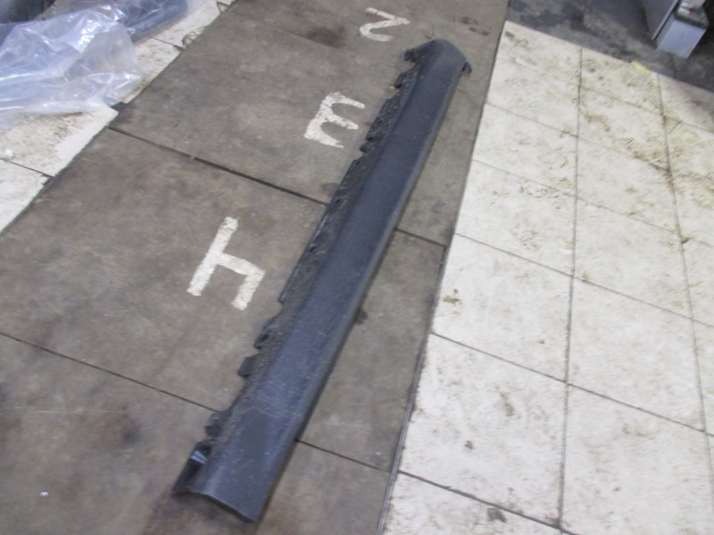 Накладка на порог (наружная) BMW X5 E70 2006-2010 на BMW X5 E70