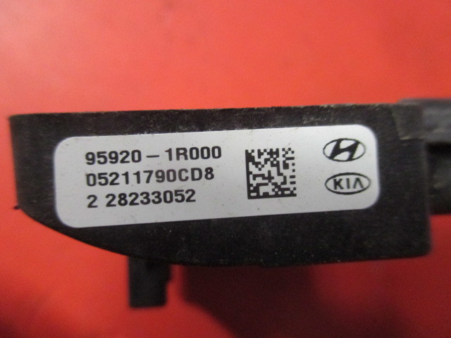 Датчик AIR BAG Hyundai Solaris  2011-2016 на Hyundai Solaris 