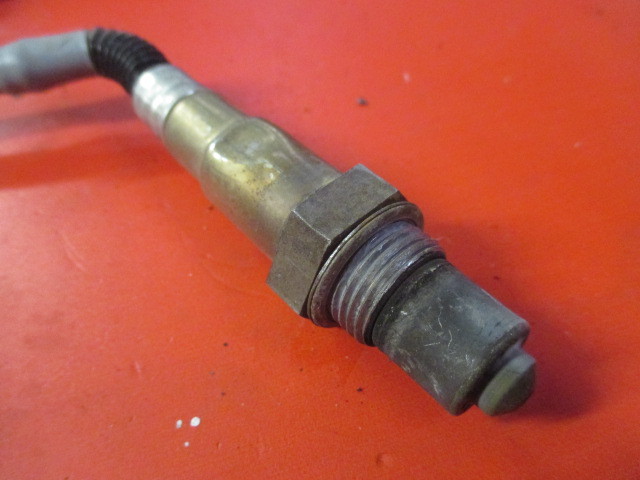 Датчик кислородный Lambdasonde Opel Astra J 2009-2015      0258010121 на Opel Astra J